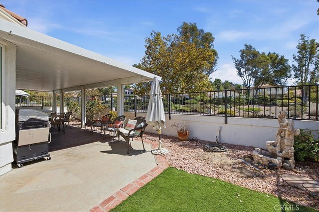 40472 Via Amapola, Murrieta, CA 92562