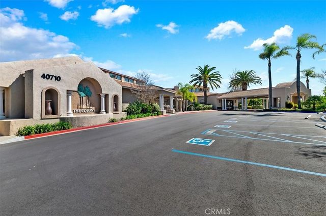40472 Via Amapola, Murrieta, CA 92562