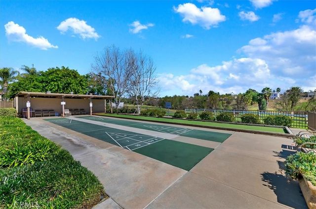 40472 Via Amapola, Murrieta, CA 92562