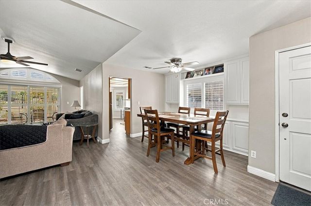 40472 Via Amapola, Murrieta, CA 92562