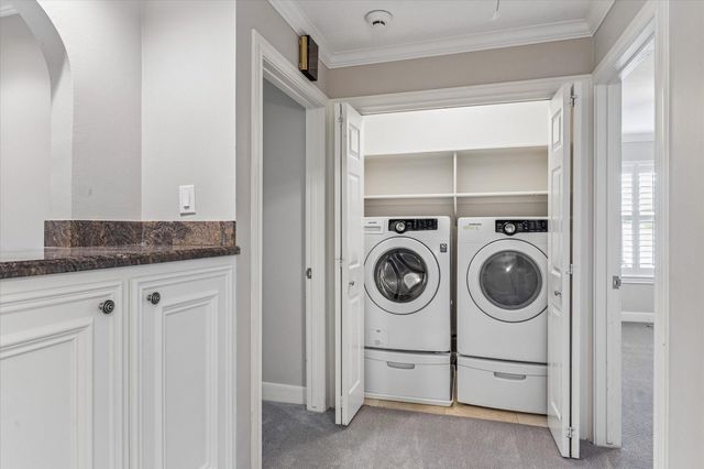 6 Pembrook Court, Bellaire, TX 77401