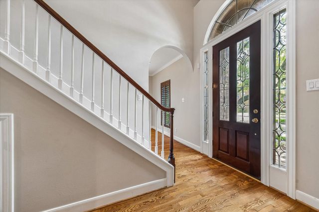 6 Pembrook Court, Bellaire, TX 77401