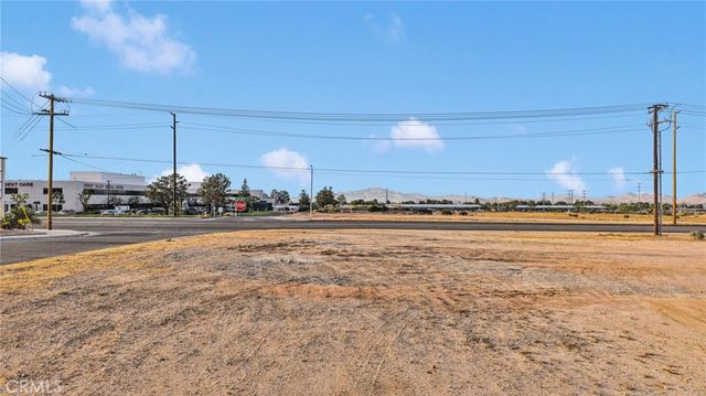 0 Bear Valley, Hesperia, CA 92345