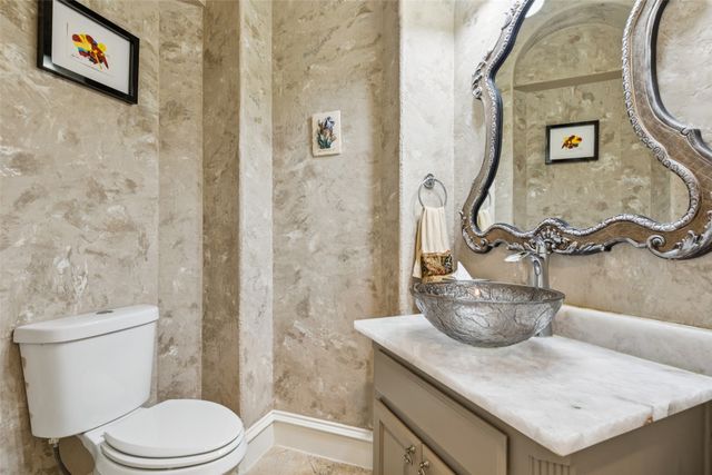 815 Faith Trail, Heath, TX 75032