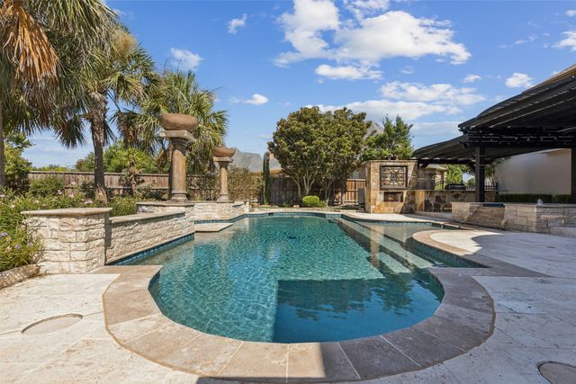 815 Faith Trail, Heath, TX 75032