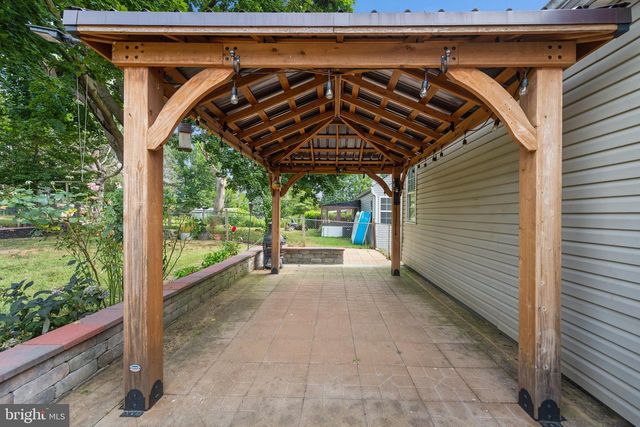 213 NOTTINGHAM RD, Hagerstown, MD 21740