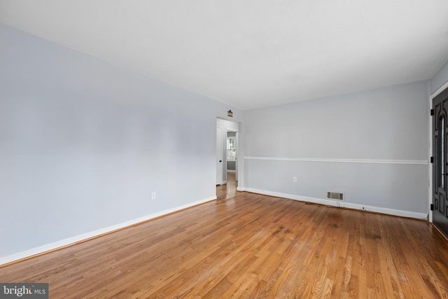 213 NOTTINGHAM RD, Hagerstown, MD 21740