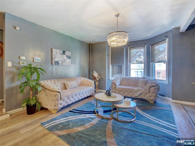 40 Bruen Avenue, Irvington, NJ 07111