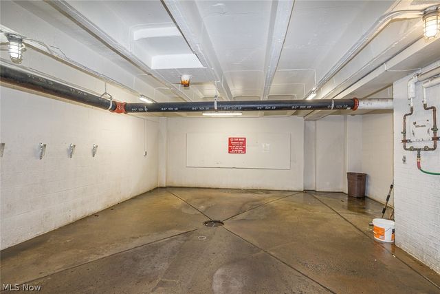 12520 Edgewater Drive 1609, Lakewood, OH 44107