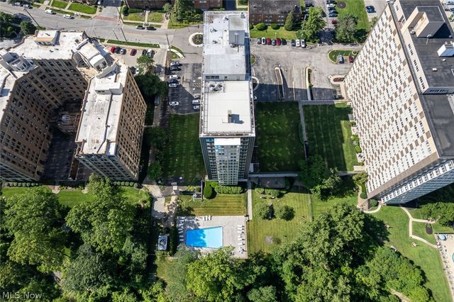 12520 Edgewater Drive 1609, Lakewood, OH 44107