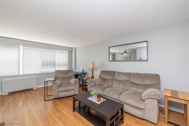 12520 Edgewater Drive 1609, Lakewood, OH 44107