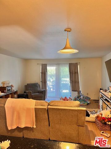 7120 Carlson Circle 285, Canoga Park, CA 91303