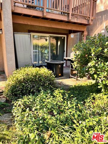 7120 Carlson Circle 285, Canoga Park, CA 91303