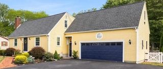 36 Linden St, Taunton, MA 02780