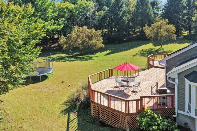 N8640 Stringers Bridge ROAD, East Troy, WI 53120