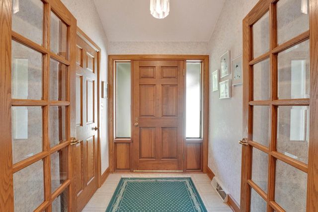 N8640 Stringers Bridge ROAD, East Troy, WI 53120