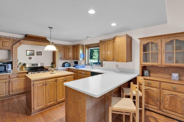 N8640 Stringers Bridge ROAD, East Troy, WI 53120