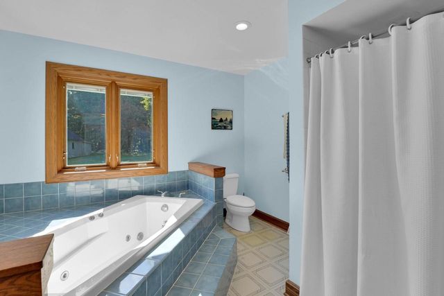 N8640 Stringers Bridge ROAD, East Troy, WI 53120