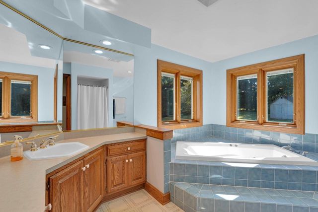 N8640 Stringers Bridge ROAD, East Troy, WI 53120