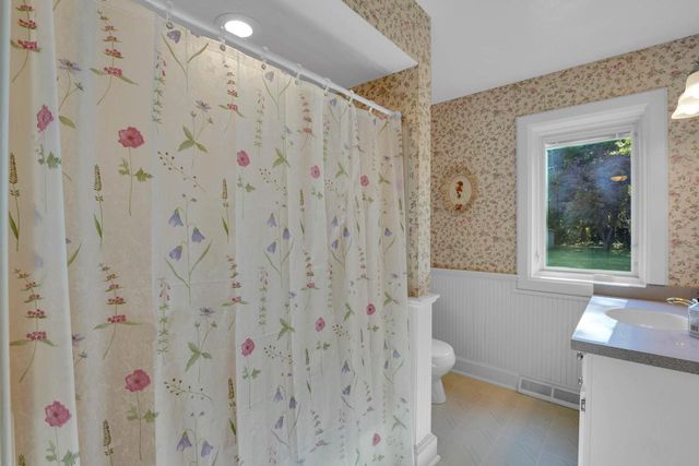 N8640 Stringers Bridge ROAD, East Troy, WI 53120