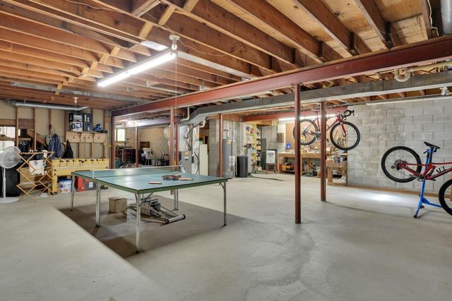 N8640 Stringers Bridge ROAD, East Troy, WI 53120