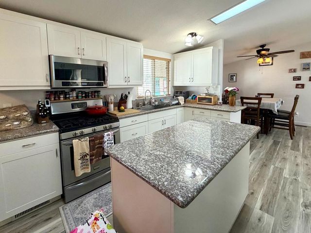 9080 Bloomfield Street 270, Cypress, CA 90630