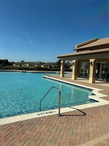 3395 NE 10th St 103, Homestead, FL 33033