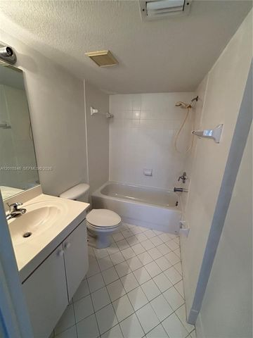 3395 NE 10th St 103, Homestead, FL 33033