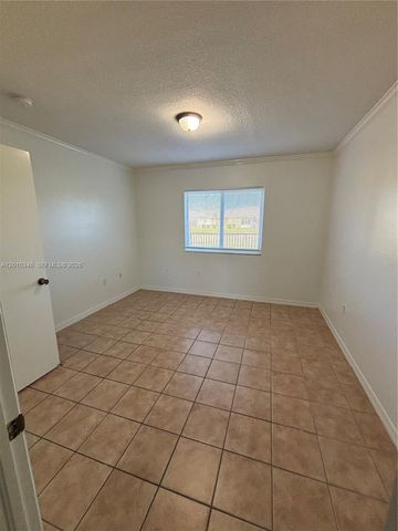 3395 NE 10th St 103, Homestead, FL 33033
