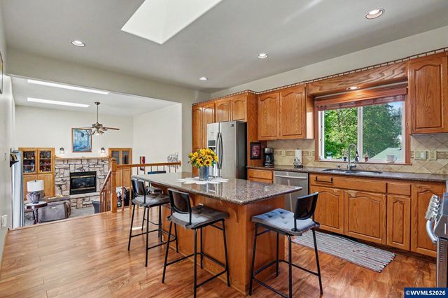 1795 Sunburst Ter NW, Salem, OR 97304