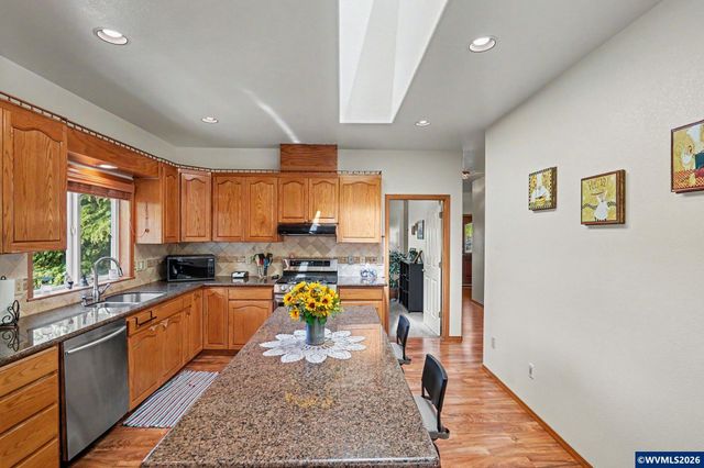1795 Sunburst Ter NW, Salem, OR 97304