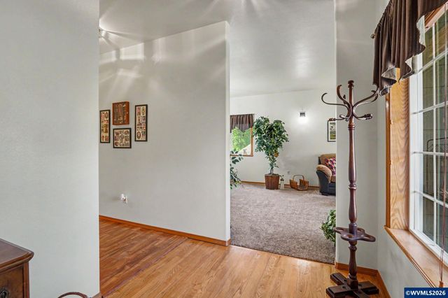 1795 Sunburst Ter NW, Salem, OR 97304