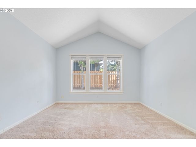 15639 Nw RYEGRASS St, Portland, OR 97229