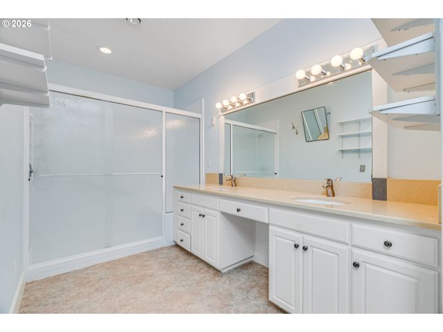 15639 Nw RYEGRASS St, Portland, OR 97229