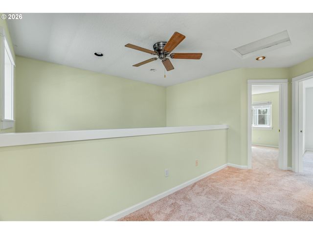 15639 Nw RYEGRASS St, Portland, OR 97229