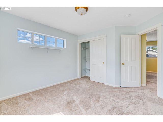 15639 Nw RYEGRASS St, Portland, OR 97229