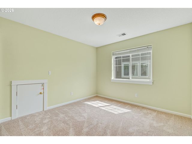 15639 Nw RYEGRASS St, Portland, OR 97229