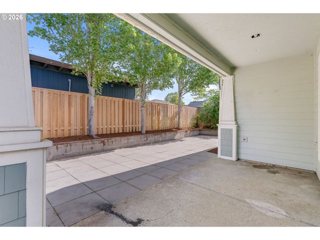 15639 Nw RYEGRASS St, Portland, OR 97229