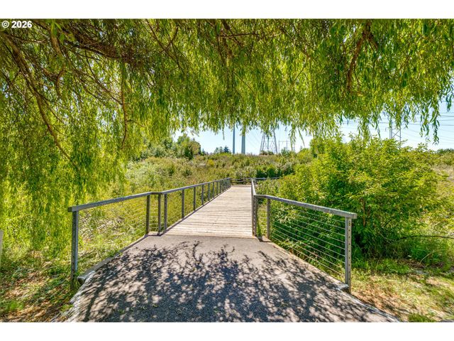 15639 Nw RYEGRASS St, Portland, OR 97229