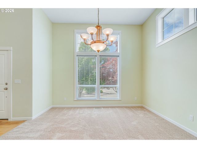 15639 Nw RYEGRASS St, Portland, OR 97229