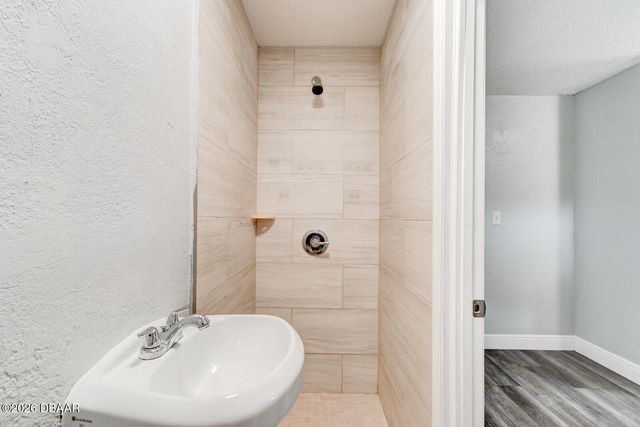 723 Madison Avenue, Daytona Beach, FL 32114