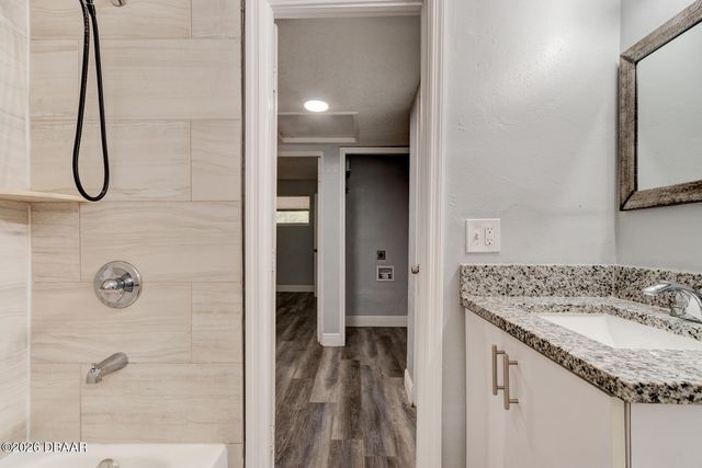 723 Madison Avenue, Daytona Beach, FL 32114