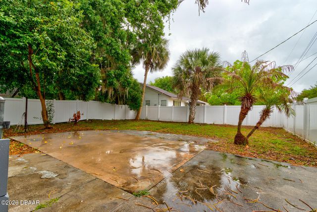 723 Madison Avenue, Daytona Beach, FL 32114