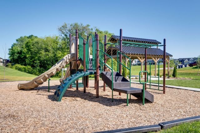 2805 Chatham Place Ct, Thompsons Station, TN 37179