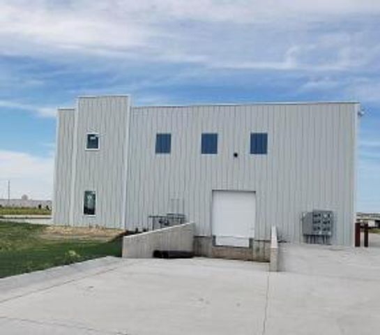 1310 55th Street NE, Fargo, ND 58102