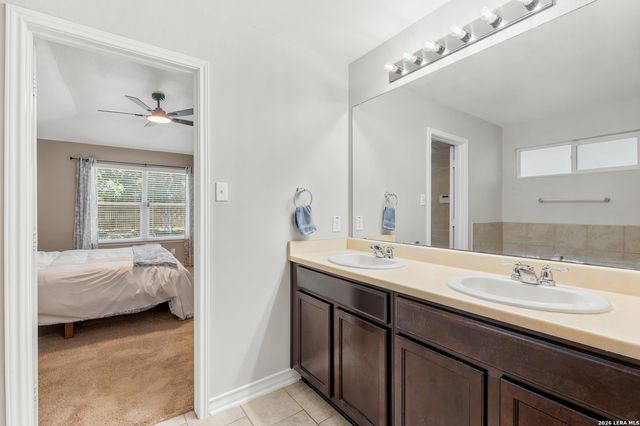 12014 SAPPHIRE RIV, San Antonio, TX 78245