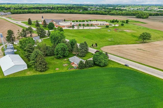 N5899 Highway 89, Lake Mills, WI 53551