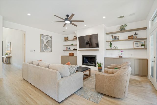 5336 Willis Avenue, Dallas, TX 75206