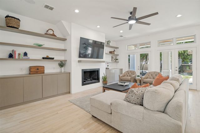 5336 Willis Avenue, Dallas, TX 75206