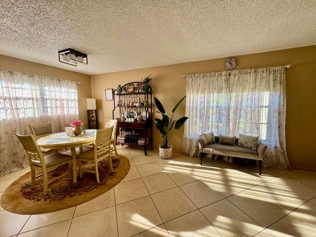 12 Lake Vista Trl Apt 201, Port St Lucie, FL 34952